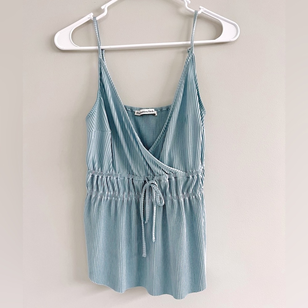 Abercrombie babydoll baby blue tank